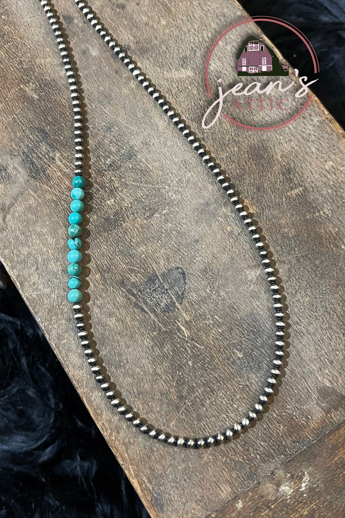 3 mm Navajo Pearl with Turquoise Accent
