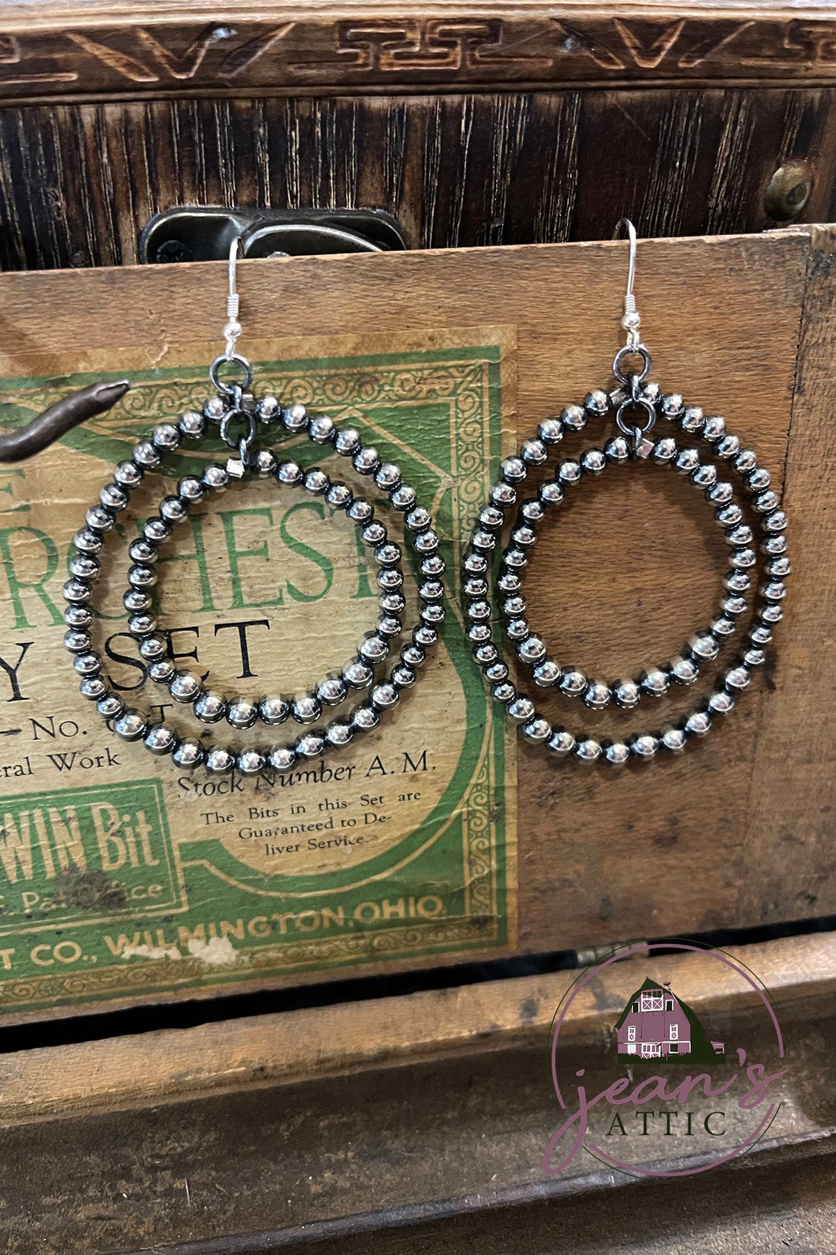 Graduated Double Hoop Navajo Pearl Earring