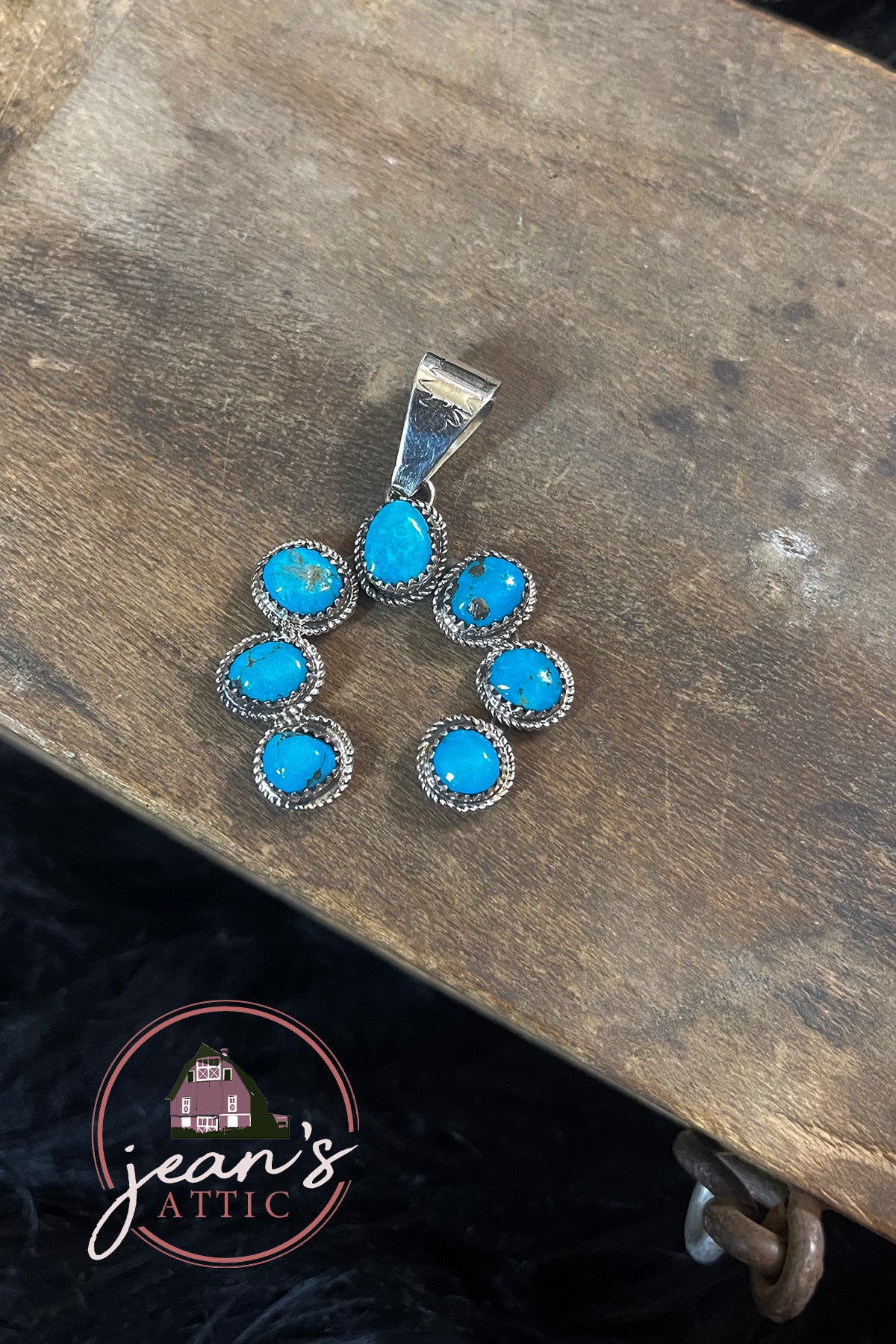 Navajo Naja Pendant