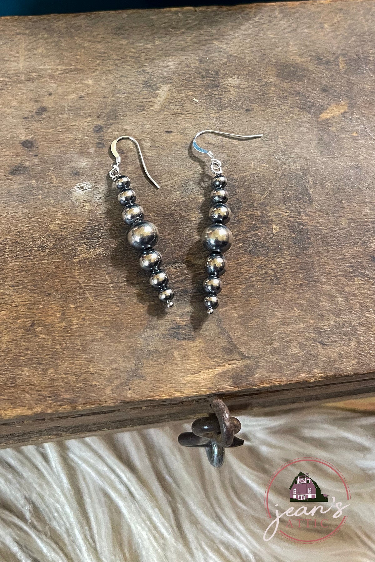 Navajo Pearl Drop Earring