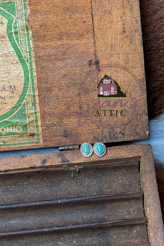 Sterling Silver Turquoise Stud Earring