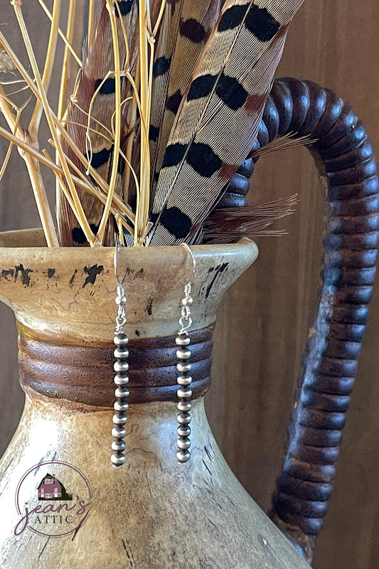 Navajo Pearl Earring