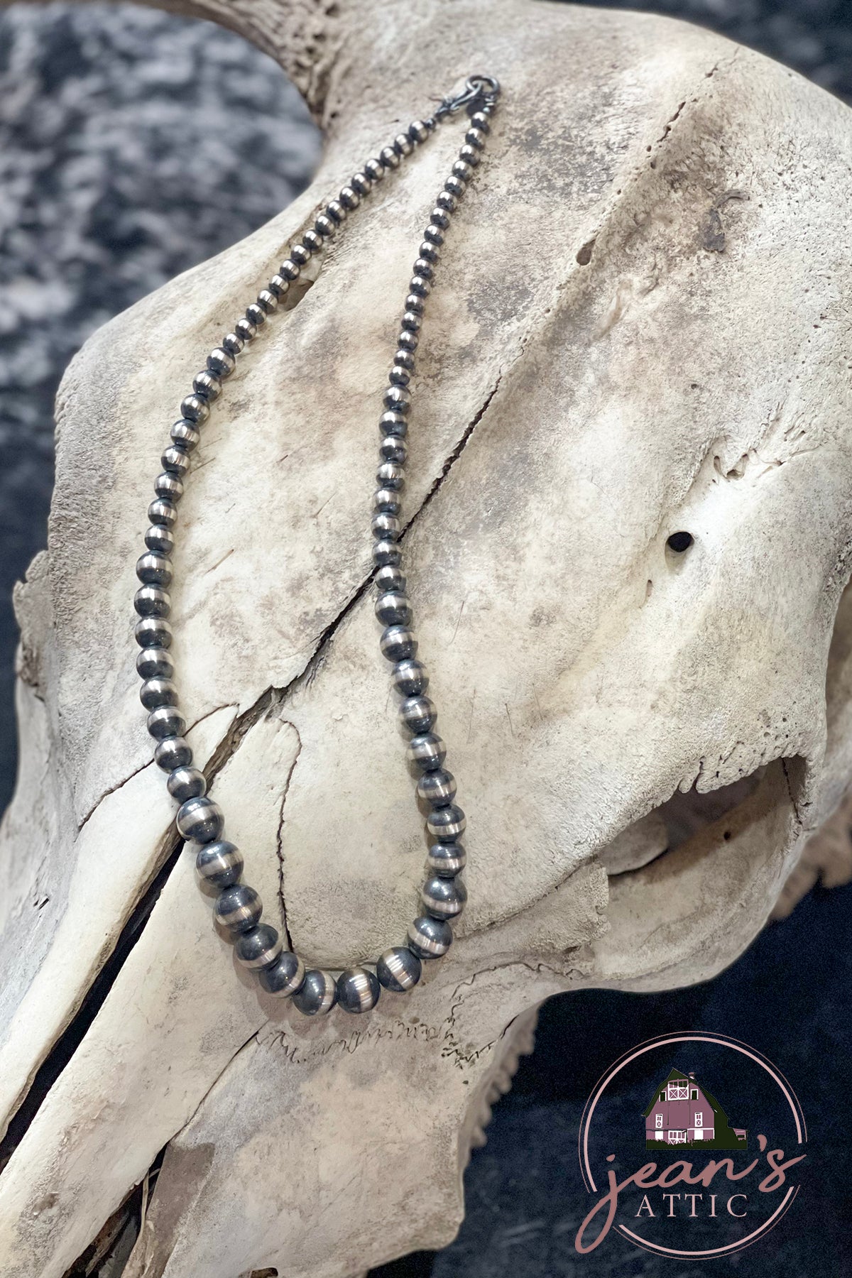 Graduated 24" Navajo Pearl Necklace