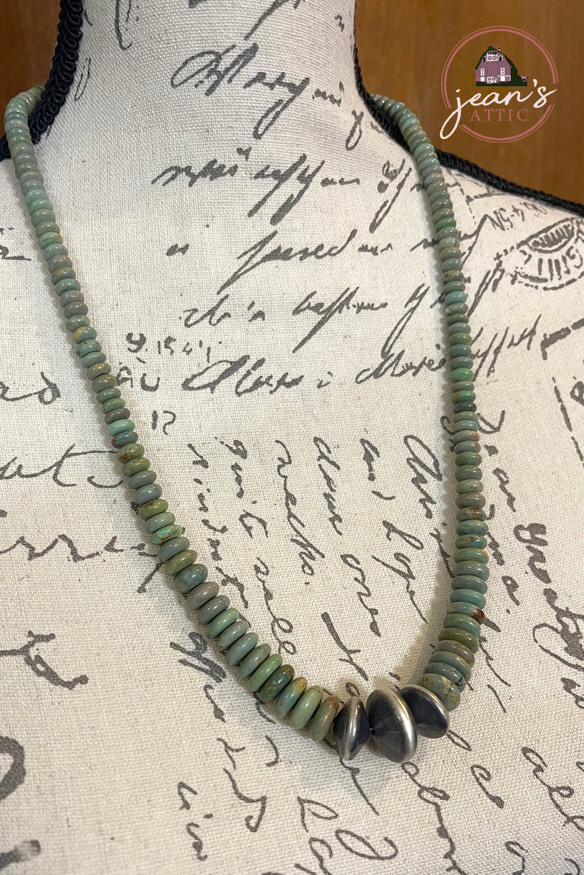 26" Elisa Turquoise Graduated Necklace with Navajo Disc Pearl