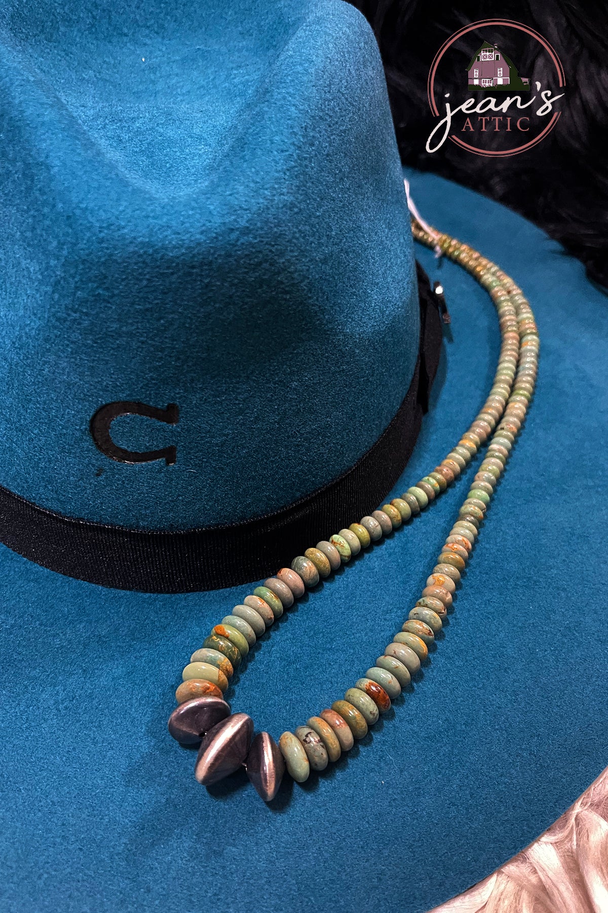 26" Elisa Turquoise Graduated Necklace with Navajo Disc Pearl