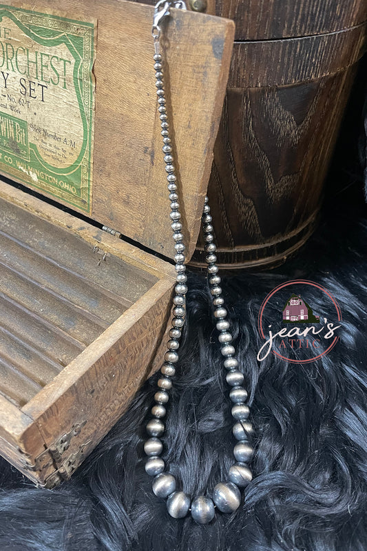 20" Graduated Navajo Pearls